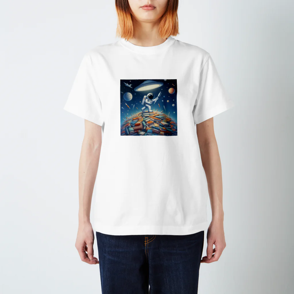 メアリーの宇宙の奥深くで見つかった スタンダードTシャツ