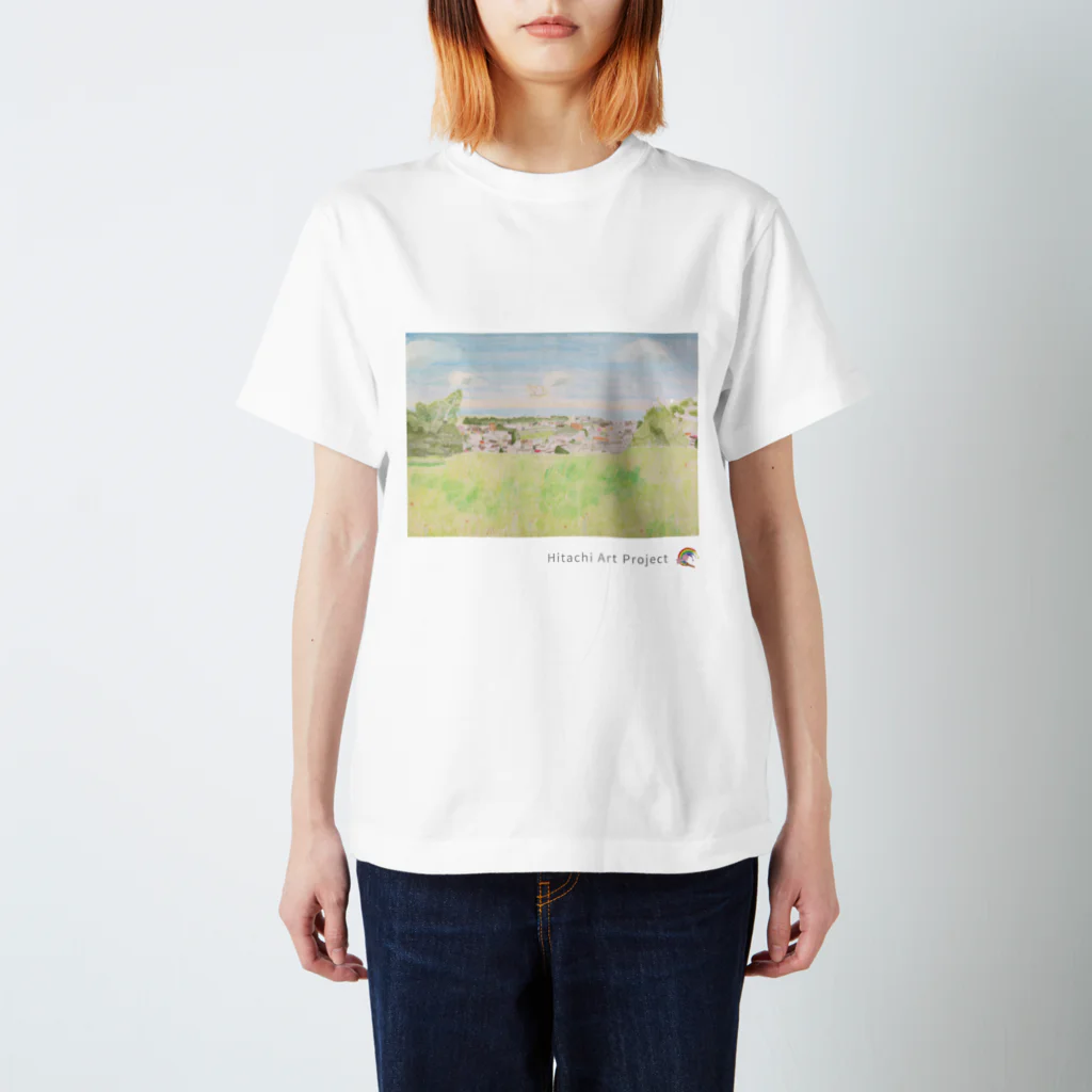 ひたちアートプロジェクト　Hitachi Art Projectの第9回公募展　祖母とのおもいで Regular Fit T-Shirt