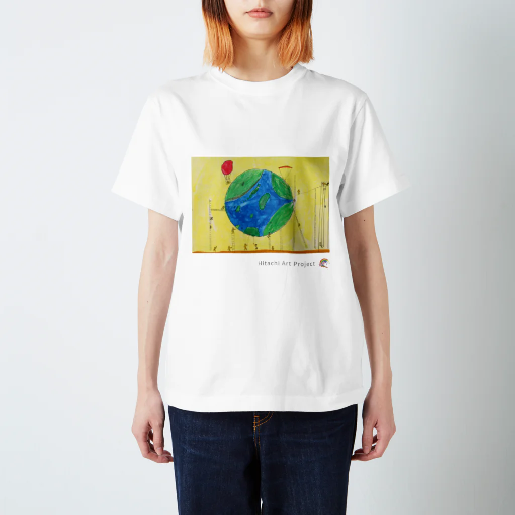 ひたちアートプロジェクト　Hitachi Art Projectの第9回公募展　びょうどうの絵 Regular Fit T-Shirt