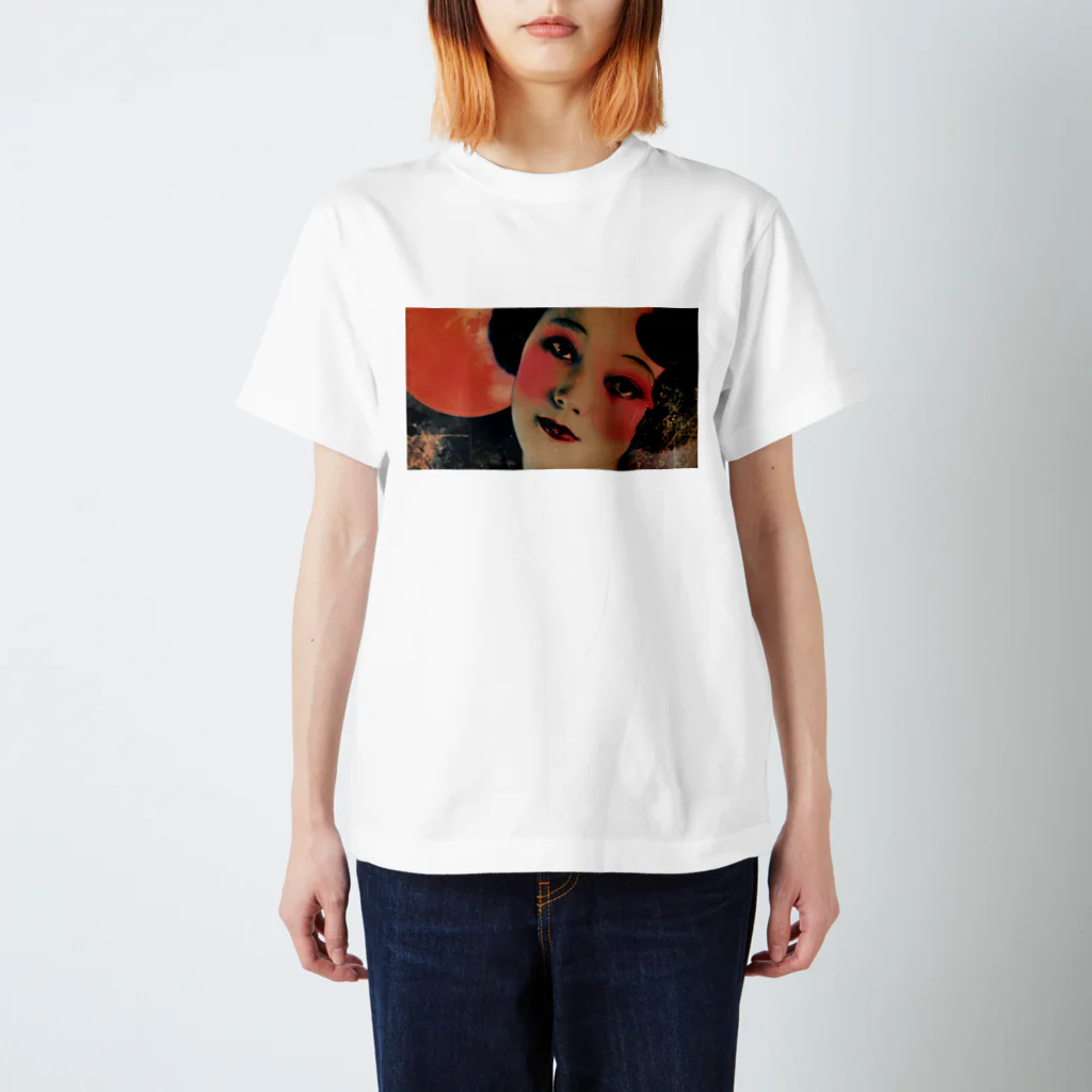 riのモダンガール　ゆきこ Regular Fit T-Shirt