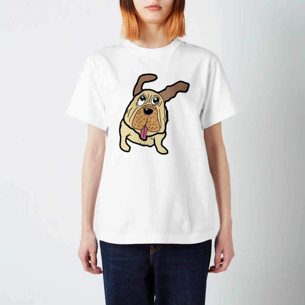 パペットピットの風なびく犬 Regular Fit T-Shirt