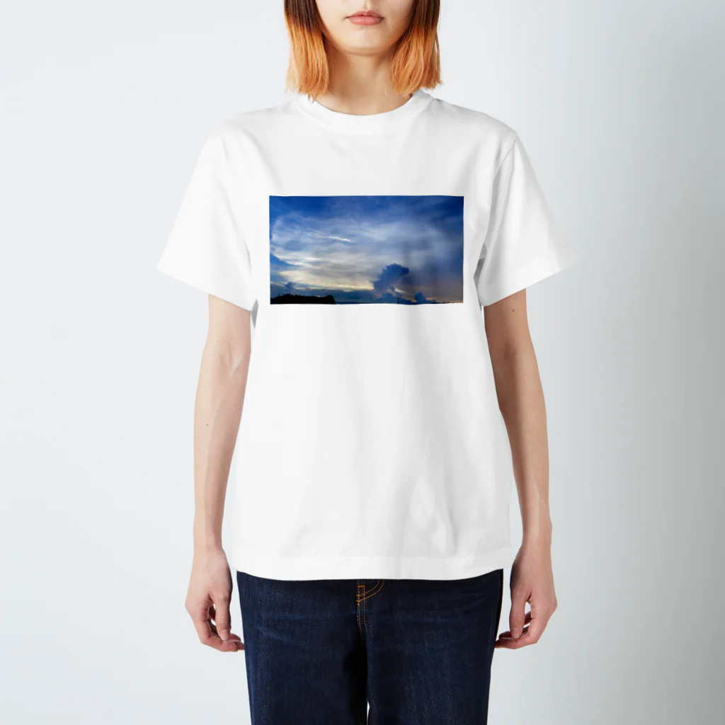 makiko_suginoのsunset Regular Fit T-Shirt