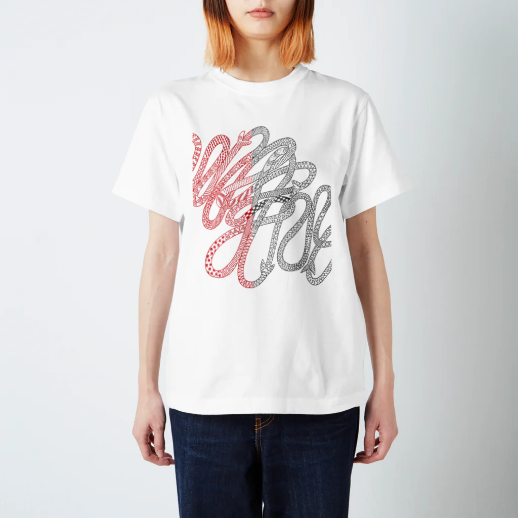 TSUTOMUiDaのTSUTOMUiDa_drawing33_SNAKES Regular Fit T-Shirt