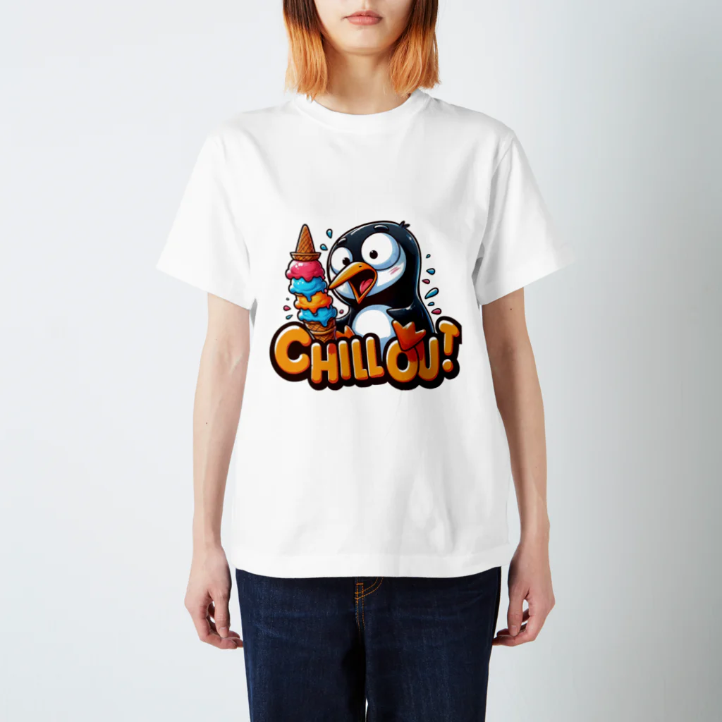 ユニークショップのChillペンギン Regular Fit T-Shirt