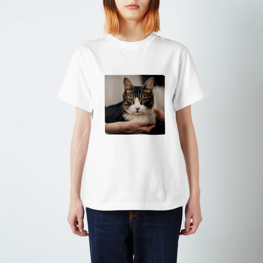 猫ちゃんとベタちゃん♪の癒しの猫グッズ♪ スタンダードTシャツ