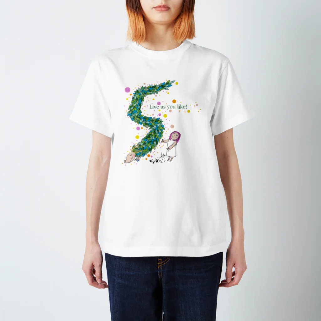 おそらのデザインの数え龍5 Regular Fit T-Shirt