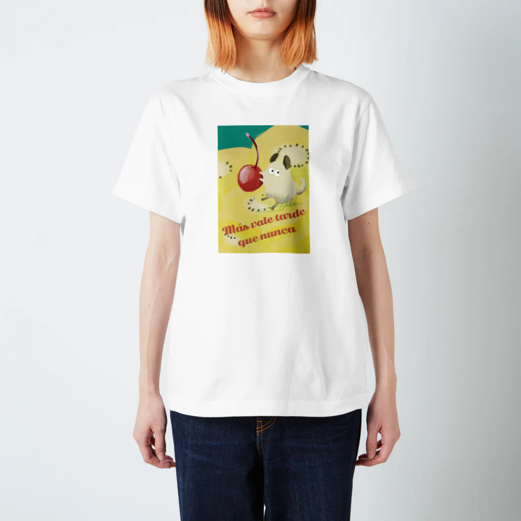 Líneas de aska “Askaの紙上絵”のMás vale tarde que nunca(遅くても決して遅すぎることはない) スタンダードTシャツ