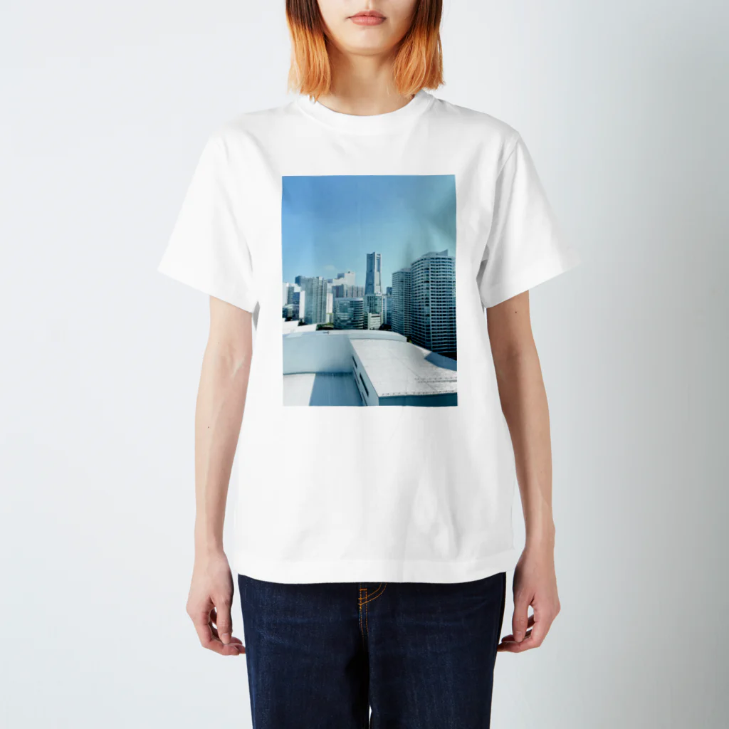 リングロングの横浜市　風景画　tシャツ スタンダードTシャツ