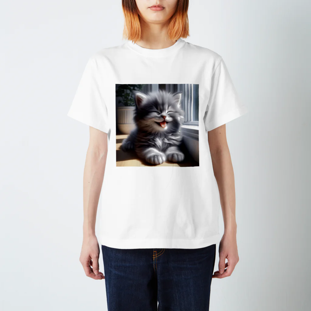 kangekiのあかんべにゃんこNo.4 Regular Fit T-Shirt