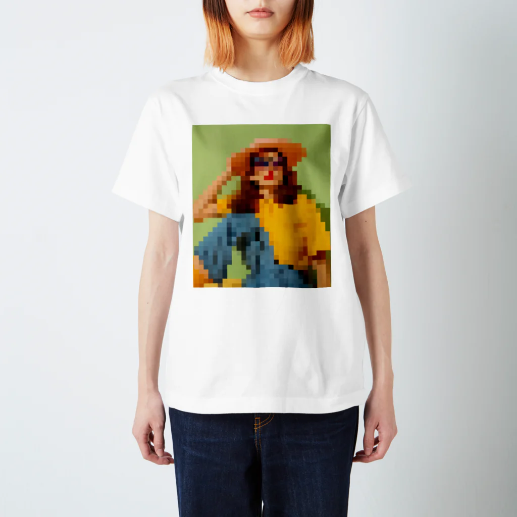 Unique Existenceのart woman mosaic Regular Fit T-Shirt