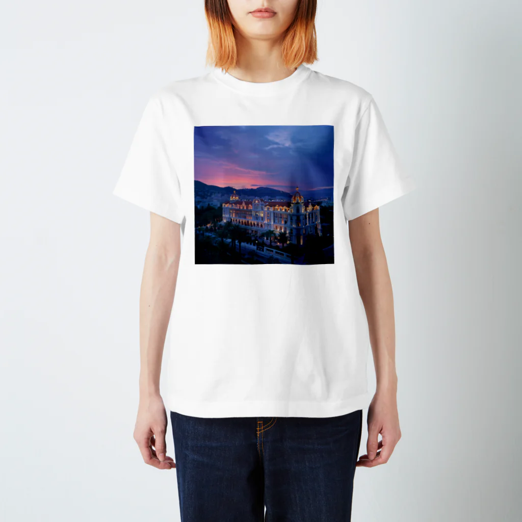 AQUAMETAVERSEのニースの思い出　Tomoe bb 2712 Regular Fit T-Shirt