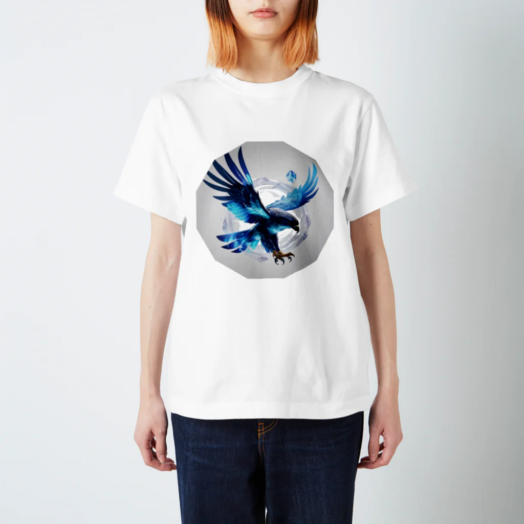 chibi_hikariのSoaring blue hawk Regular Fit T-Shirt