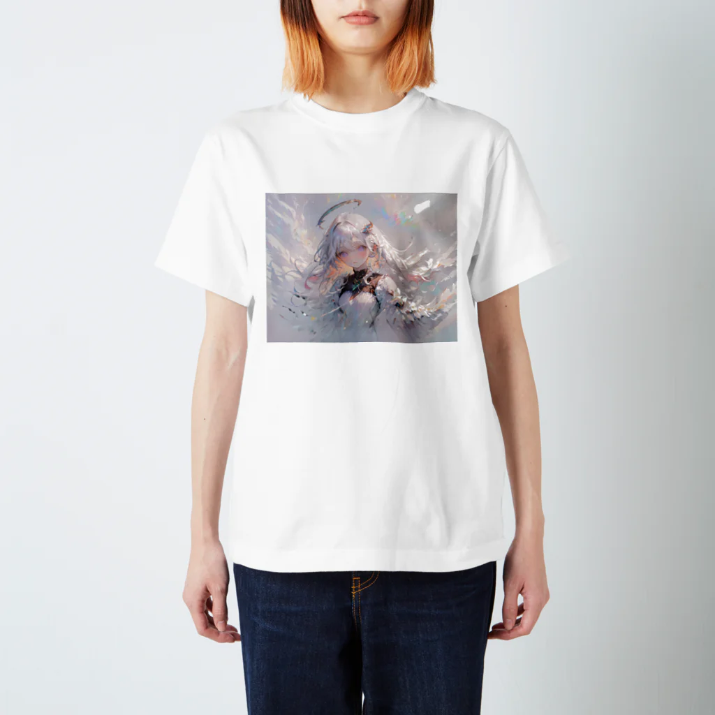 bellzetのWhite Melting Angel Regular Fit T-Shirt