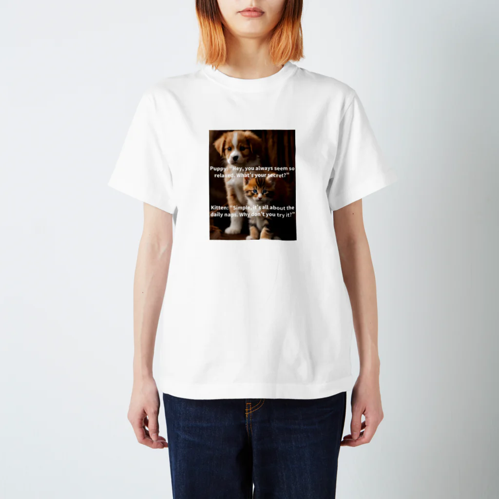 Canvas_Teesの①子犬と子猫のカワイイ会話TシャツVol.1 ［リラックスが人生の極意!✨①］ Regular Fit T-Shirt