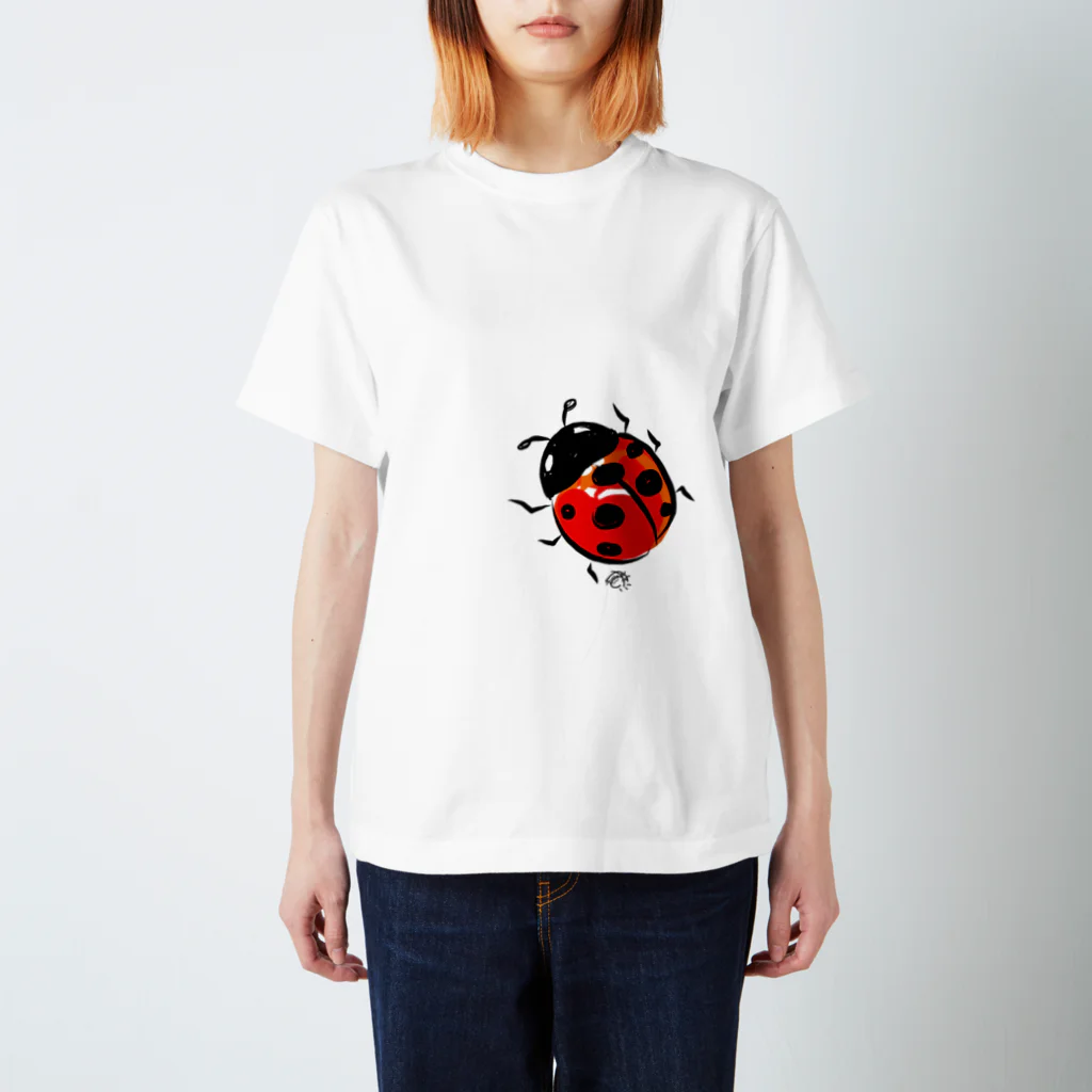 Ladybugcolorのナナホシ Regular Fit T-Shirt