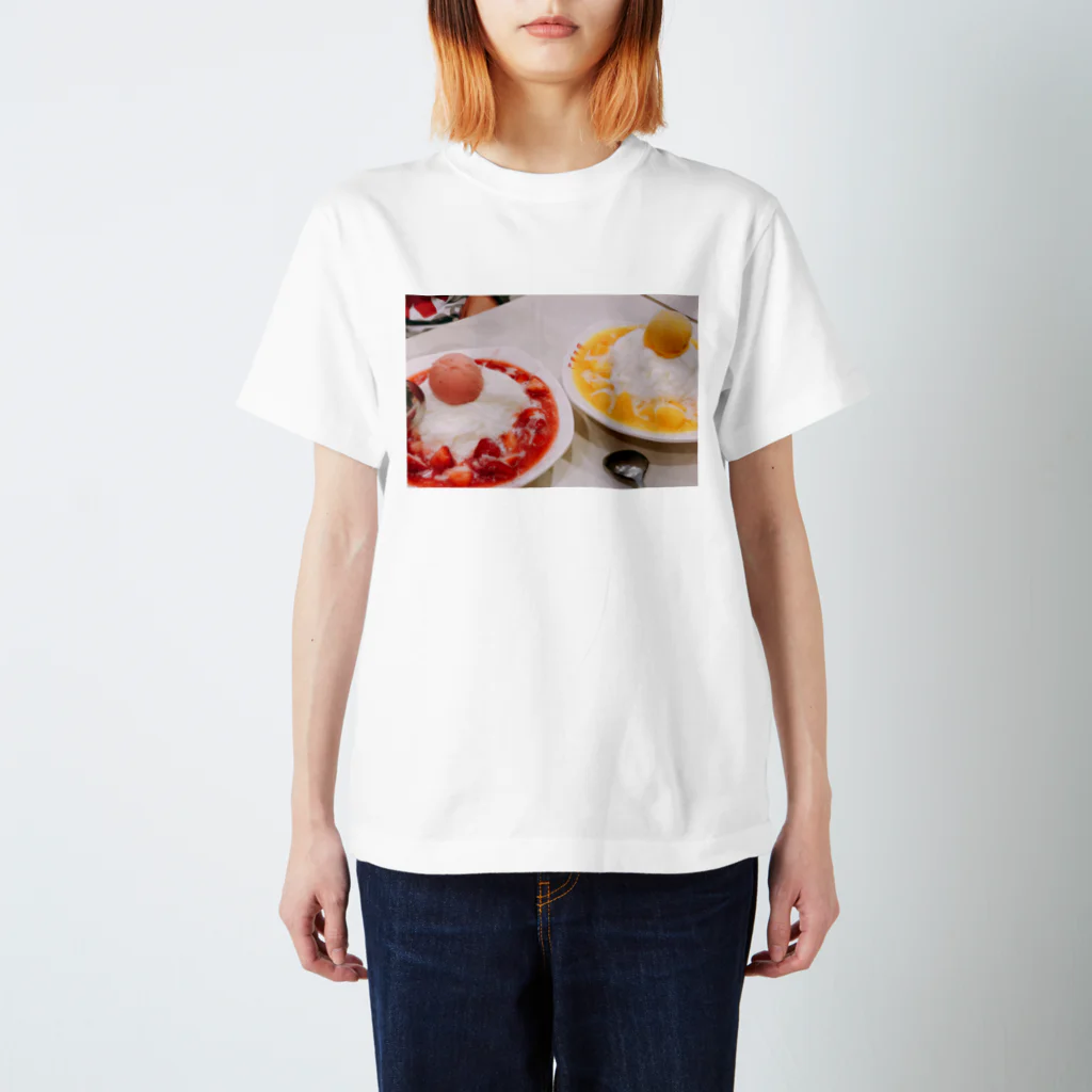 りきの台湾で食べたかき氷 スタンダードTシャツ