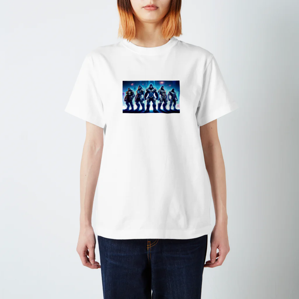 Animal_hero-457_AsukaYamamotoの未来を背負い、雄々しさを感じさせるゴリラ Regular Fit T-Shirt