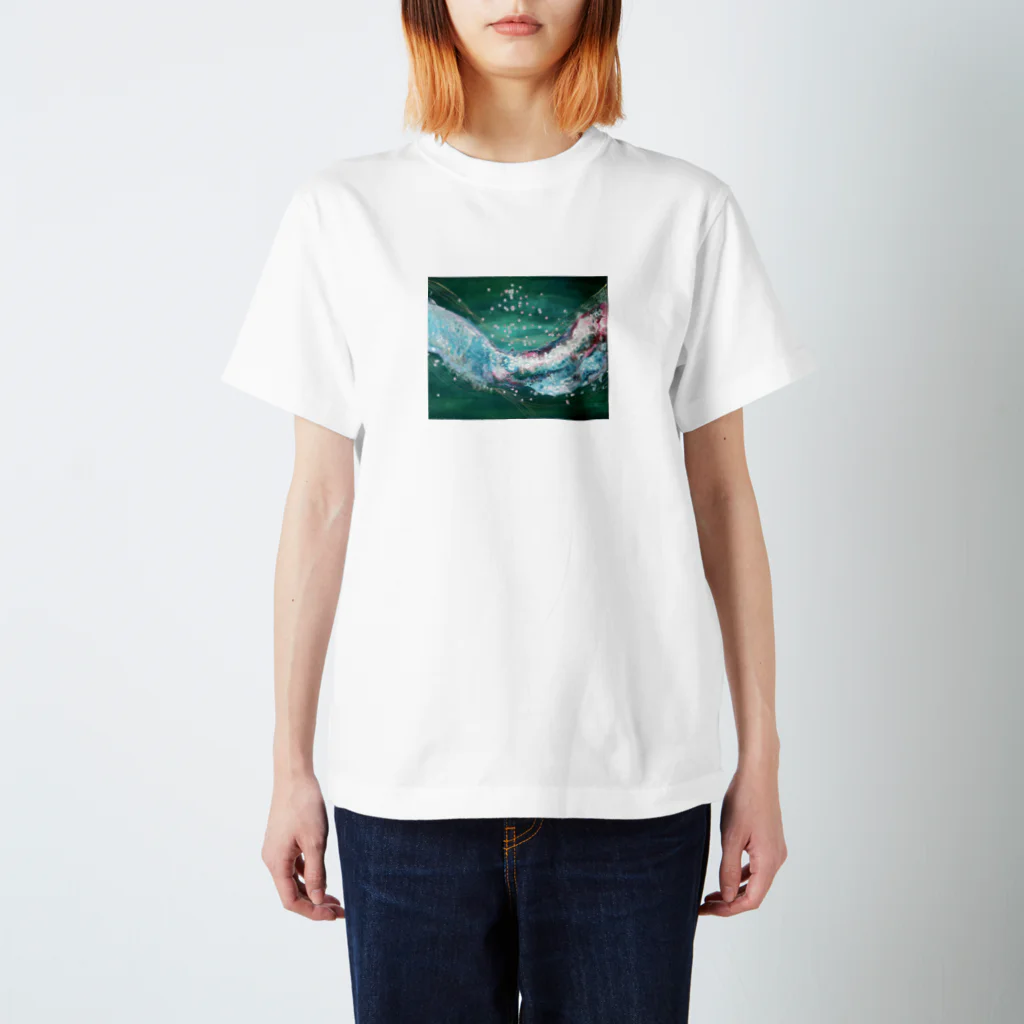 emilyart-japanの龍の背中 Regular Fit T-Shirt