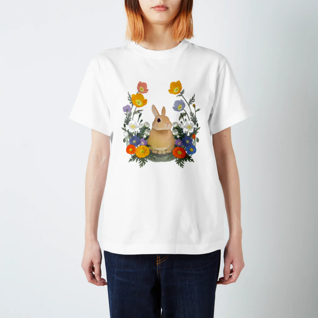 MIdesignの花とうさぎ Regular Fit T-Shirt