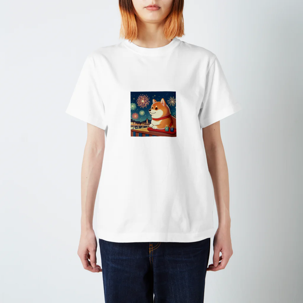 _ilka_の花火と犬 Regular Fit T-Shirt