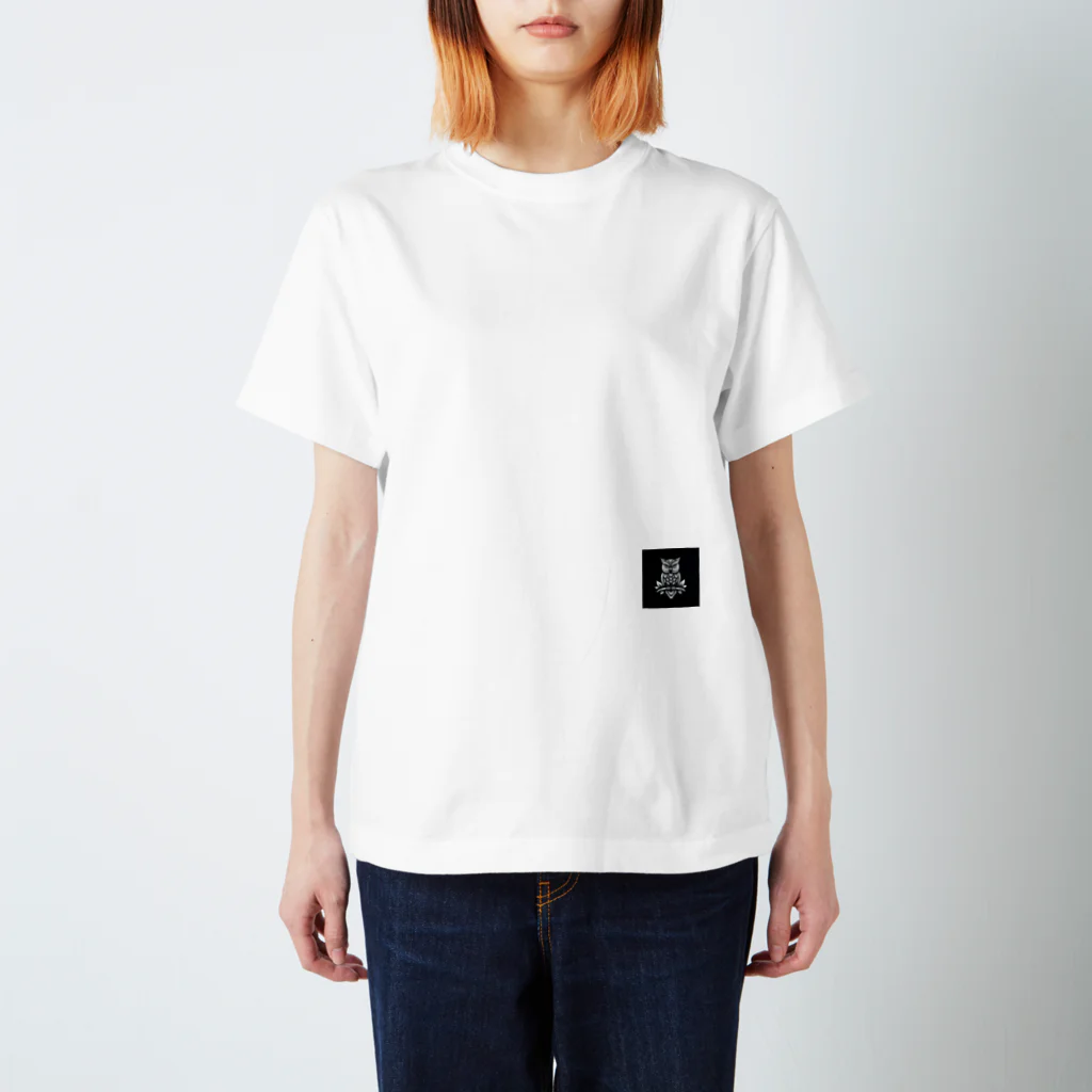 Rainのフクロウくん「セレナイト」 Regular Fit T-Shirt