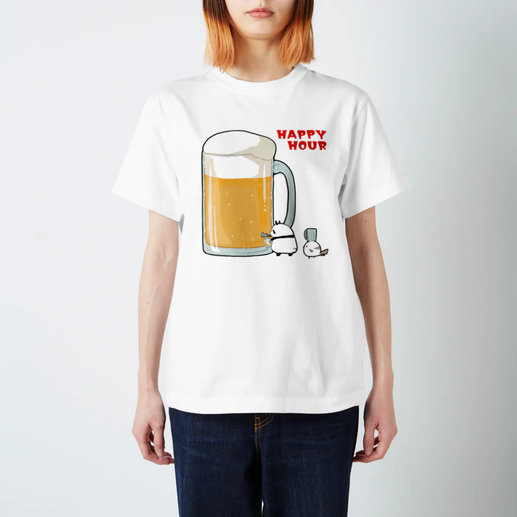 うさやのハッピーアワーでビール祭りを開催するパンダとシマエナガ Regular Fit T-Shirt