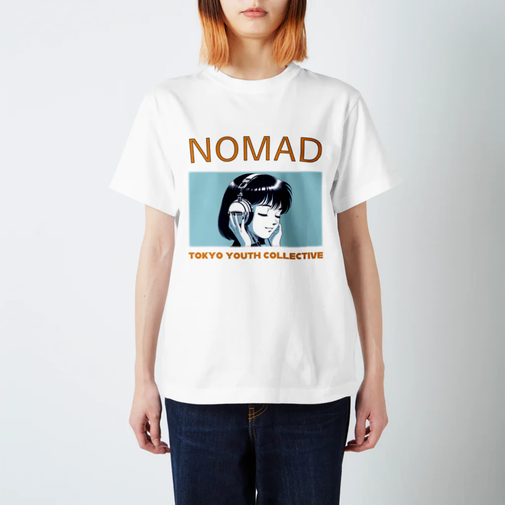 NOMAD TOKYO YOUTH COLLECTIVEのヘッドフォンガール 004 Regular Fit T-Shirt