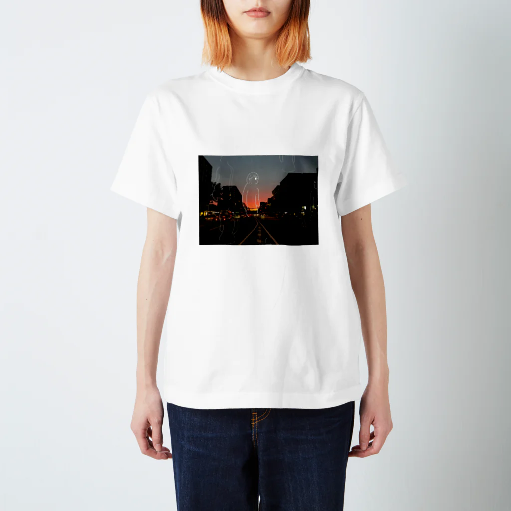 samosa810810のそうぐう　夕暮れ１ スタンダードTシャツ