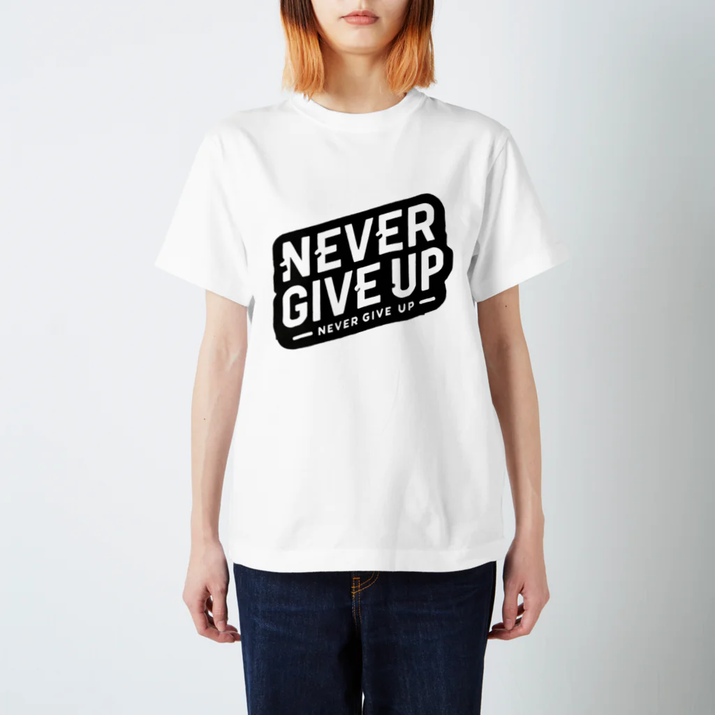 NORI＠fujiyamaのNever Give Up Regular Fit T-Shirt