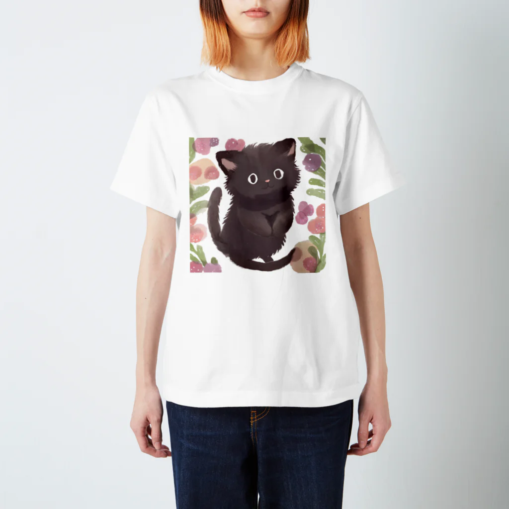 kakuzatoの猫の黒ちゃん スタンダードTシャツ