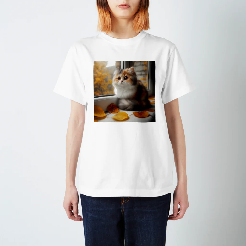 癒しの時間のかわいい三毛猫グッズ スタンダードTシャツ