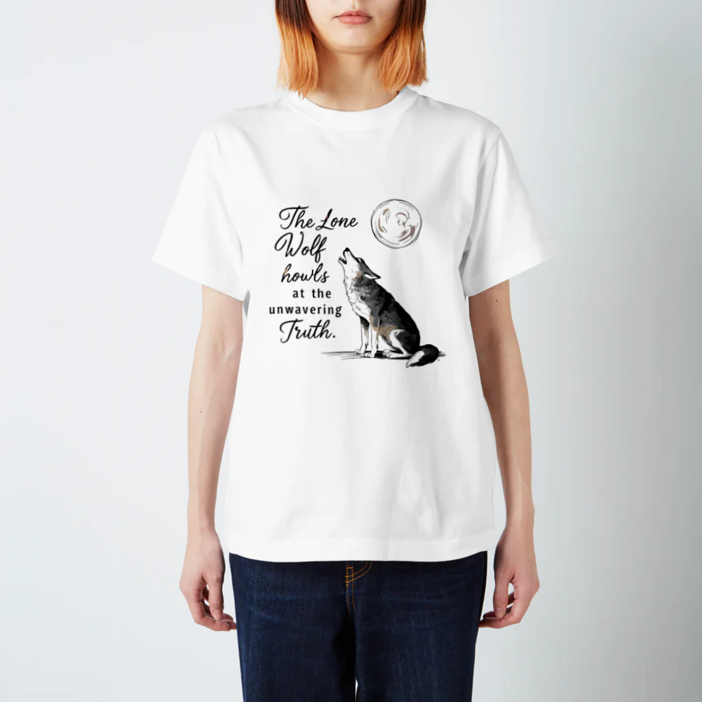 アニマーＴの一匹狼は揺るがない真実に向かって吠える。 AO-00139 Regular Fit T-Shirt