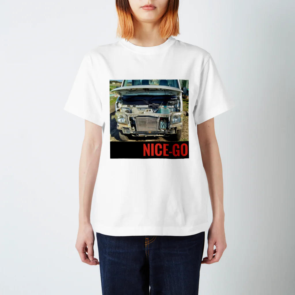 NICE-GOのマスク外した軽トラちゃん スタンダードTシャツ