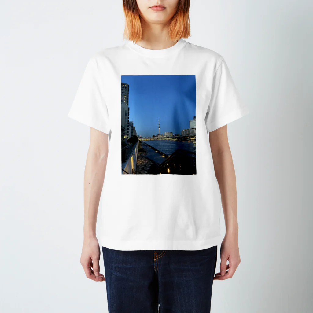 Scenery of Japanの【TOKYO】夜の隅田川　Scenery of Japan スタンダードTシャツ