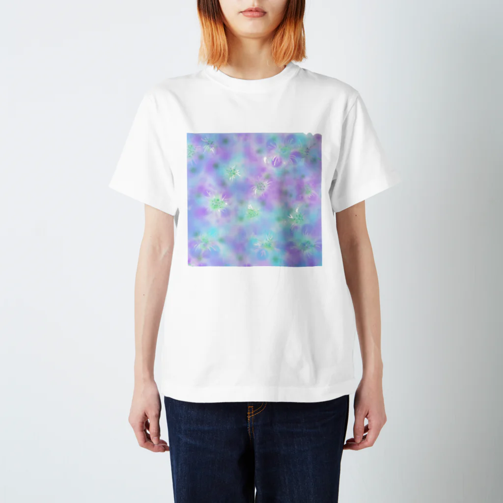 KuROiの紫陽花 Regular Fit T-Shirt