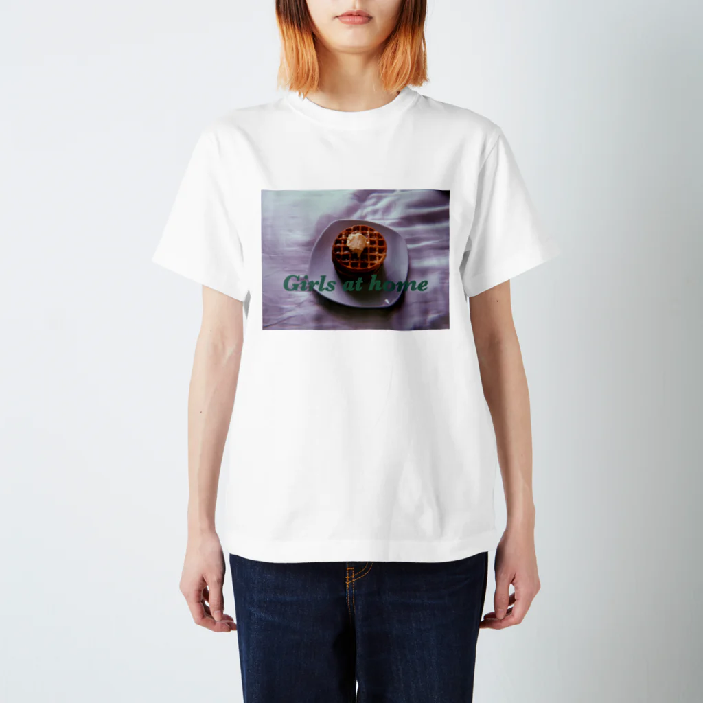 Girls at homeのGirls at home waffles  Regular Fit T-Shirt