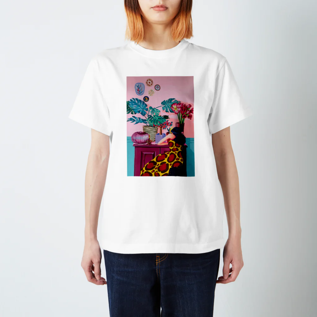 everything happens in the motelのRebecca Regular Fit T-Shirt