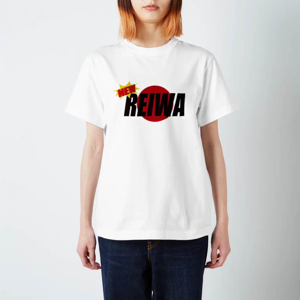 フォーヴァのNEWREIWA Regular Fit T-Shirt