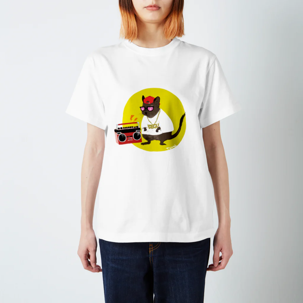 tuin.のノリノリデグー Regular Fit T-Shirt