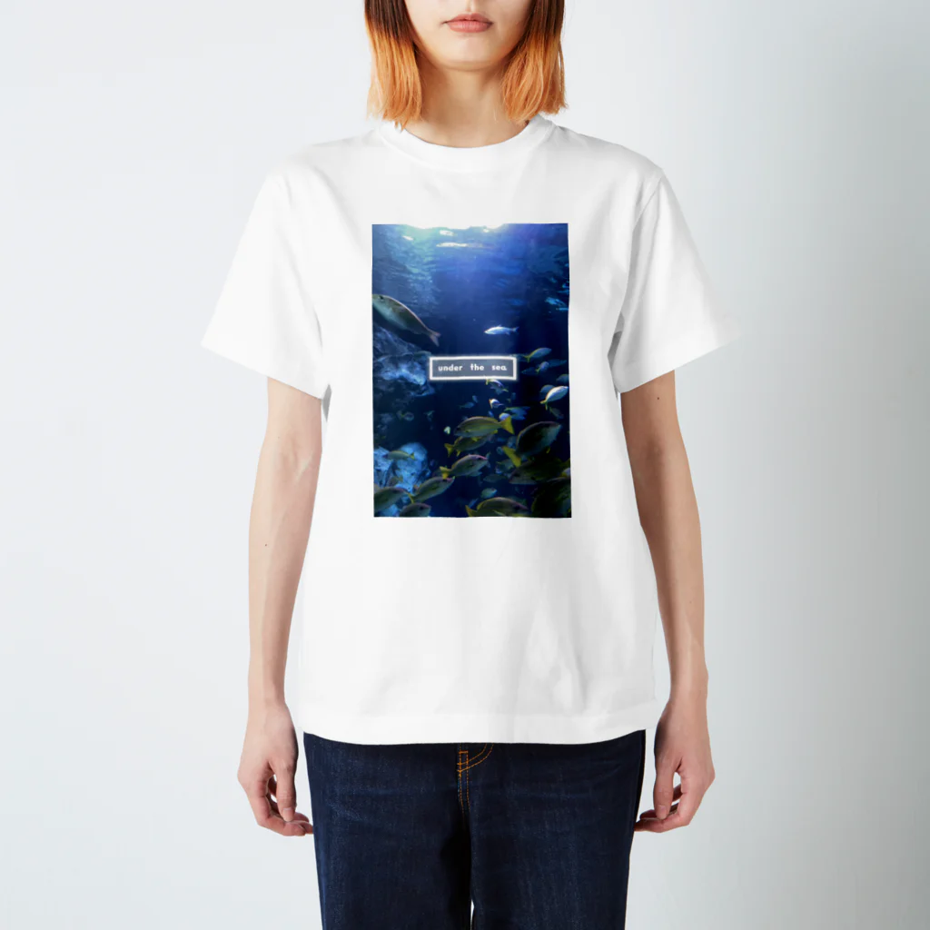 まったりカオス。Tシャツ部のunder the sea さかな Regular Fit T-Shirt