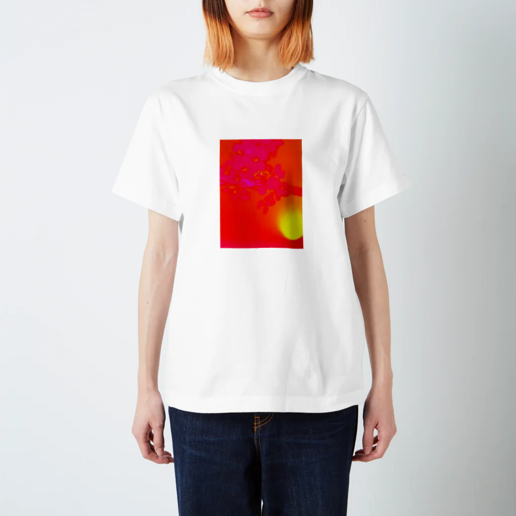 675のさくら Regular Fit T-Shirt