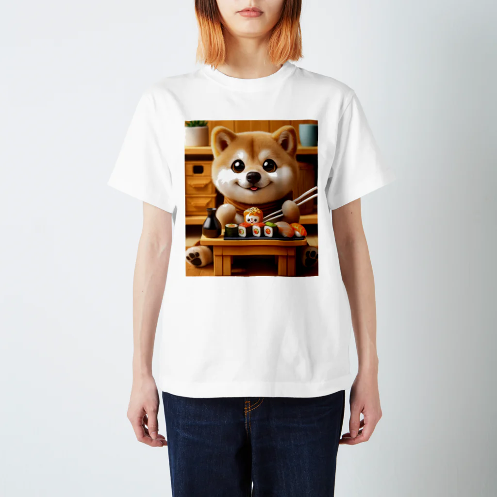 ぺろり庵のキラキラ寿司犬 Regular Fit T-Shirt