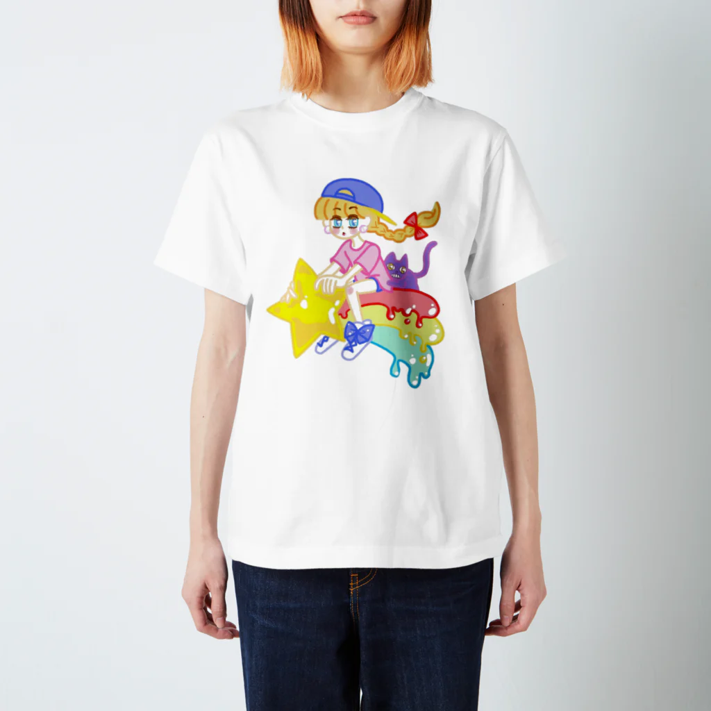 ナリさんの流れ星と少女 Regular Fit T-Shirt