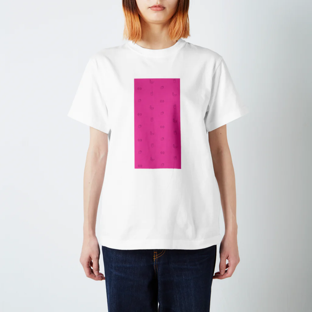 筋肉飲料公式ショップのピンクパターン Regular Fit T-Shirt