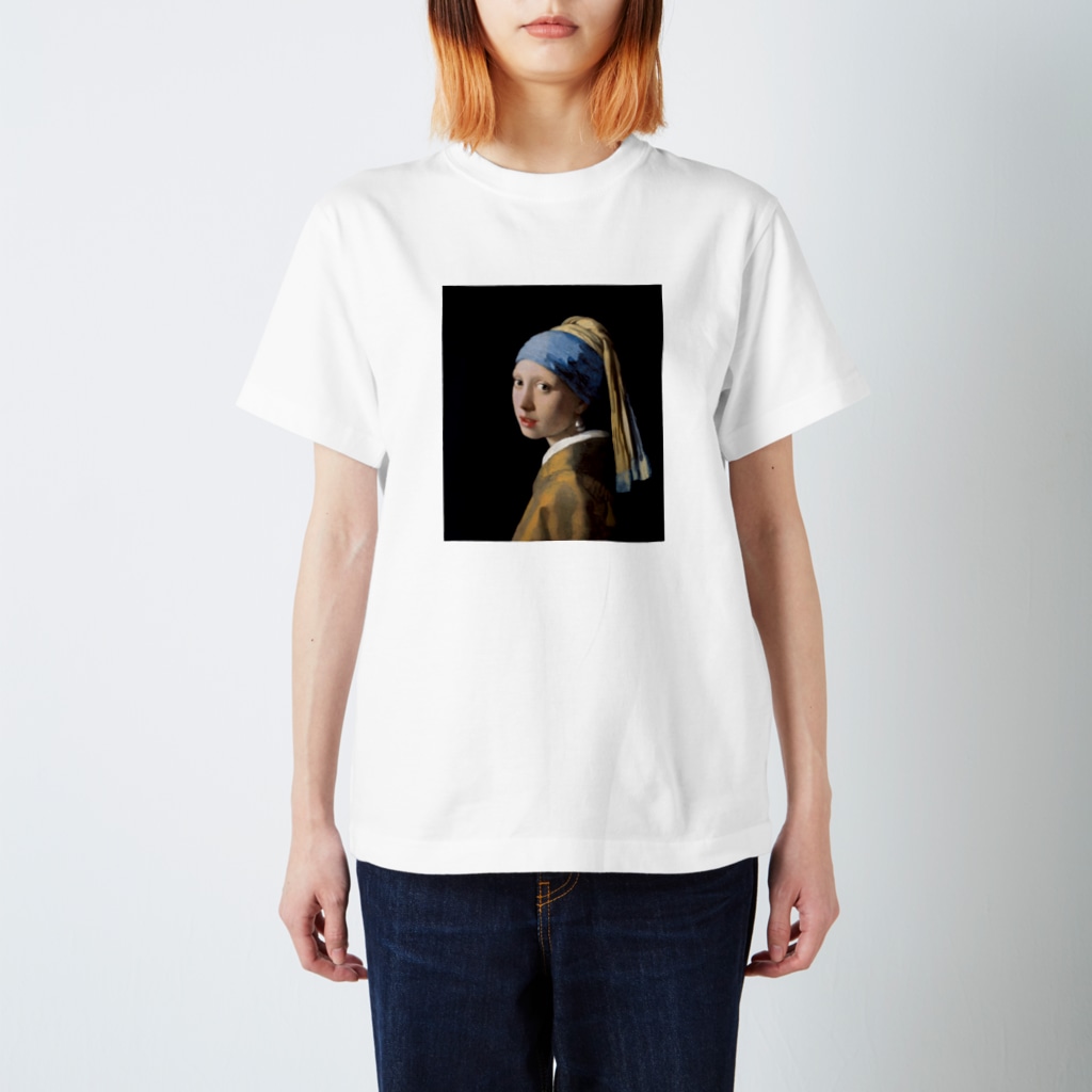 Art Baseのフェルメール / 真珠の耳飾りの少女(The Girl with a Pearl Earring 1665) Regular Fit T-Shirt