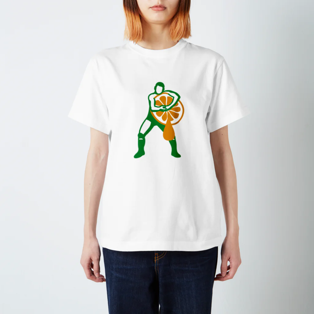 LUCHAのヘッドロックみかん搾り Regular Fit T-Shirt