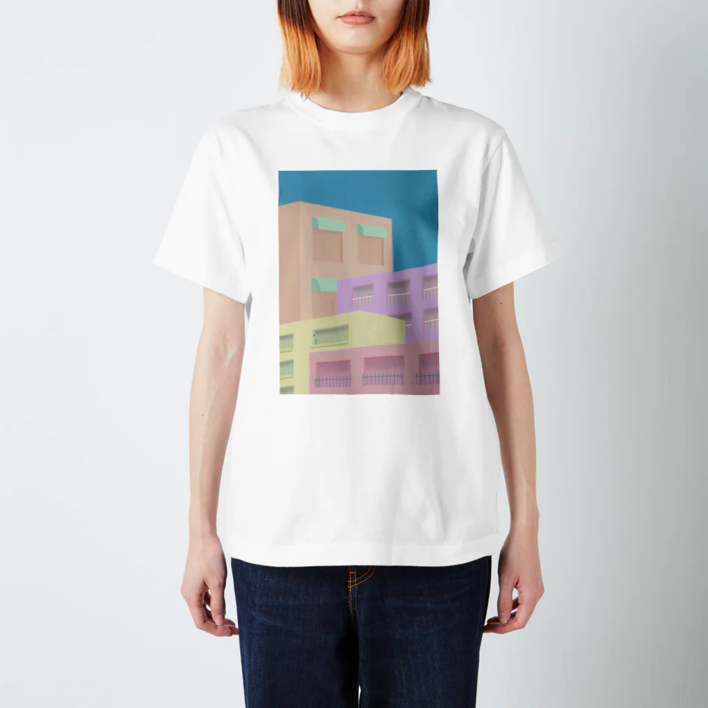 コ八ルのたてもの Regular Fit T-Shirt