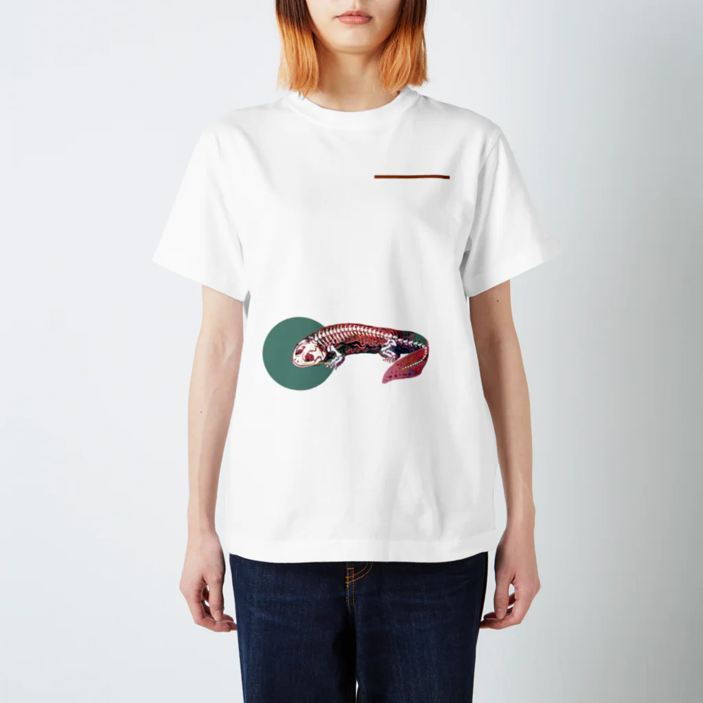 どうぶつのホネ、ときどきキョウリュウ。のオオサンショウウオのホネ Regular Fit T-Shirt