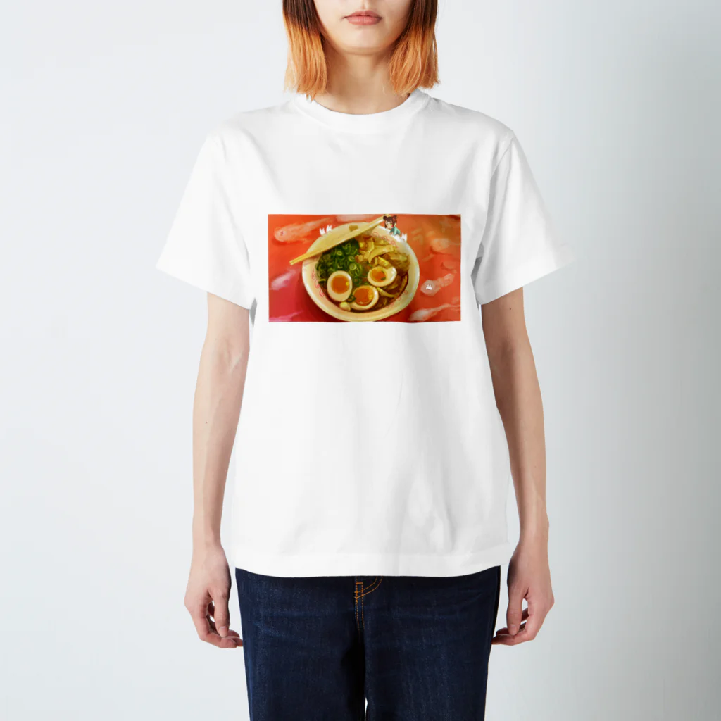 kmのラーメンだいすき Regular Fit T-Shirt