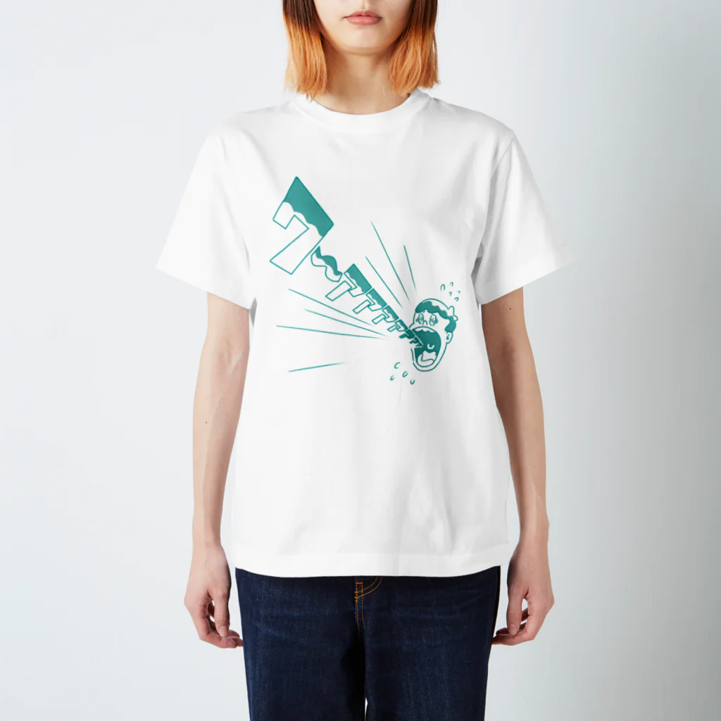 Itsu Horiguchi/ホリグチイツのwaaa_green Regular Fit T-Shirt